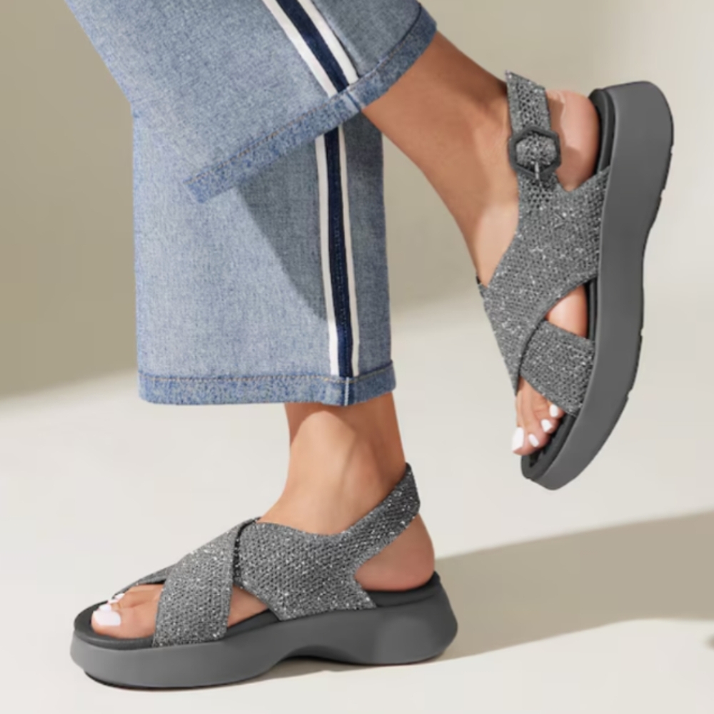 Vivaia slingback sport sandals
